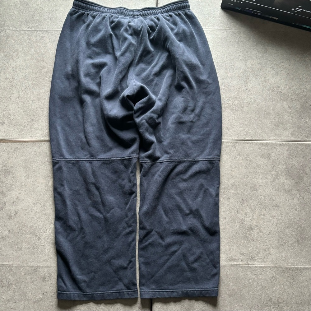 Y2k navy baggy adidas sweatpants - Picture 6 of 6